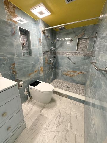 2588 FOREST RUN COURT 106A, Clearwater, FL 33761