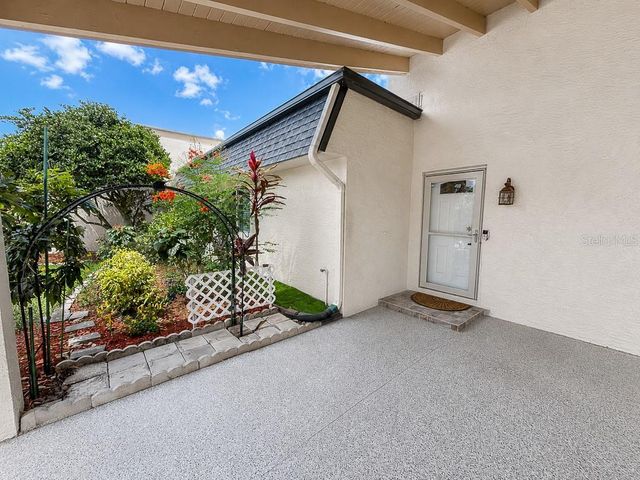 2588 FOREST RUN COURT 106A, Clearwater, FL 33761