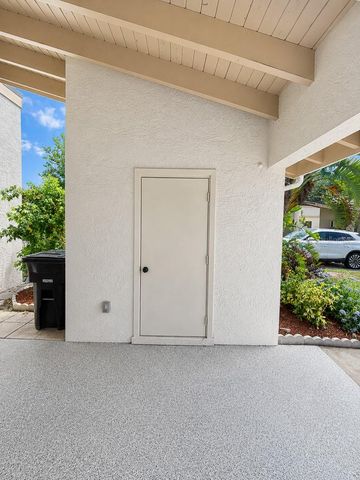 2588 FOREST RUN COURT 106A, Clearwater, FL 33761