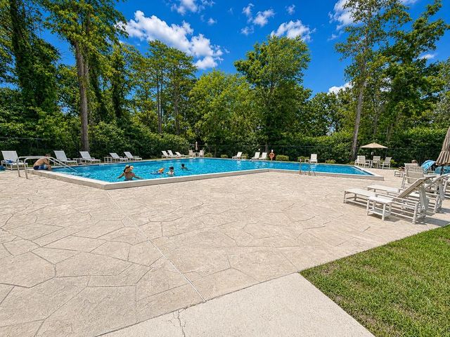 2588 FOREST RUN COURT 106A, Clearwater, FL 33761