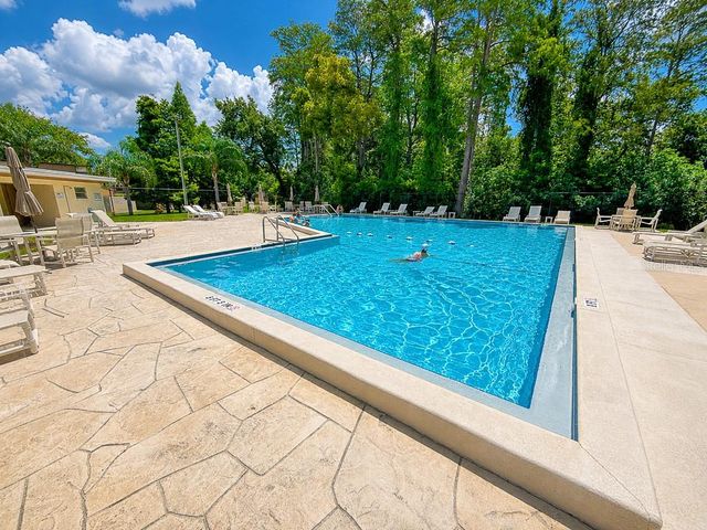2588 FOREST RUN COURT 106A, Clearwater, FL 33761