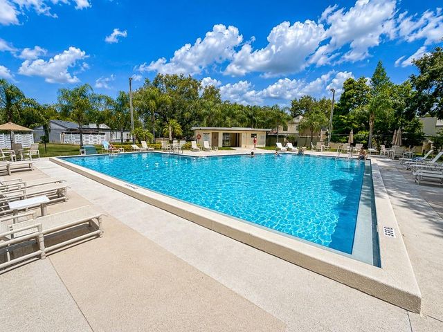 2588 FOREST RUN COURT 106A, Clearwater, FL 33761