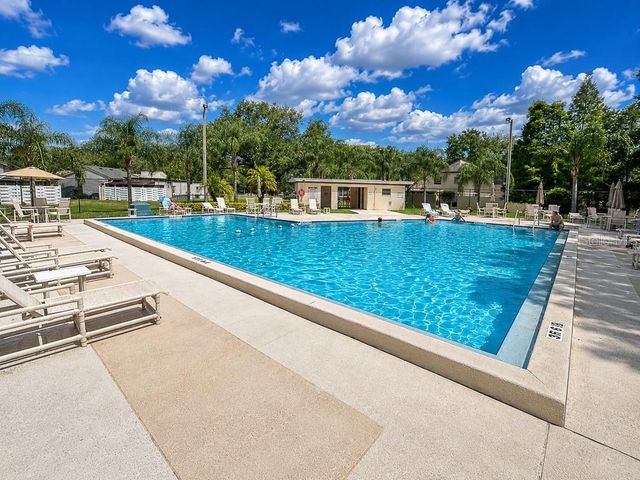 2588 FOREST RUN COURT 106A, Clearwater, FL 33761