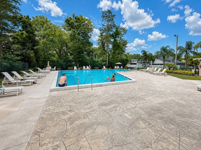 2588 FOREST RUN COURT 106A, Clearwater, FL 33761