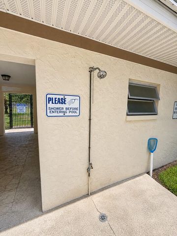 2588 FOREST RUN COURT 106A, Clearwater, FL 33761