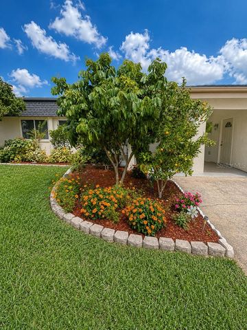 2588 FOREST RUN COURT 106A, Clearwater, FL 33761