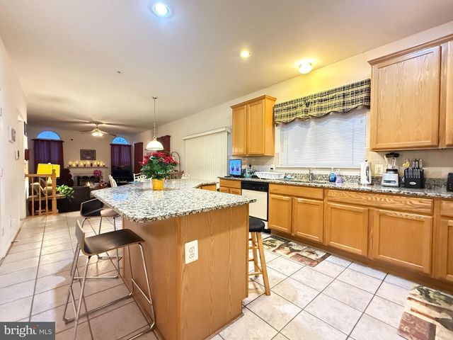 3114 COLLINS ST, Clinton, MD 20735