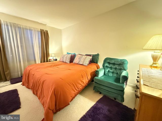 3114 COLLINS ST, Clinton, MD 20735