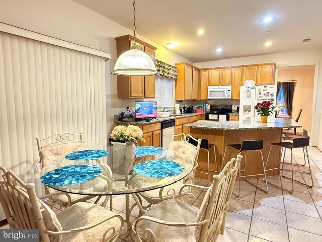 3114 COLLINS ST, Clinton, MD 20735