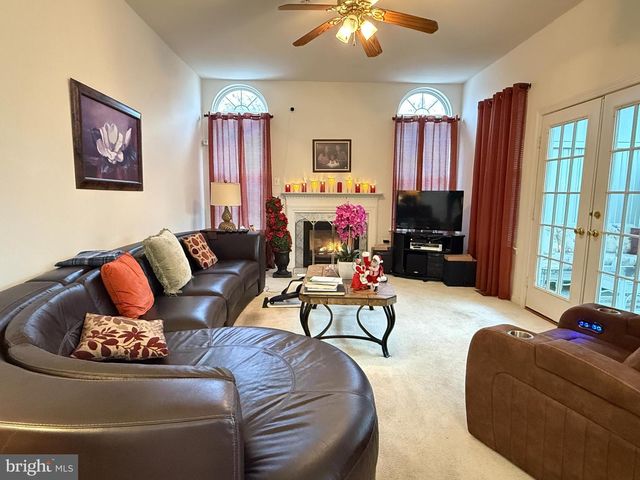 3114 COLLINS ST, Clinton, MD 20735