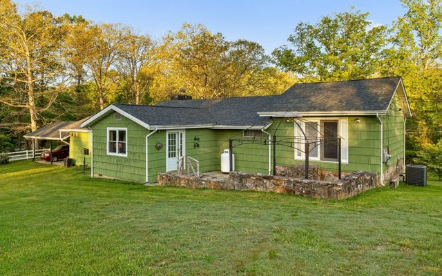 6514 Gray Fryar Road, Signal Mountain, TN 37377