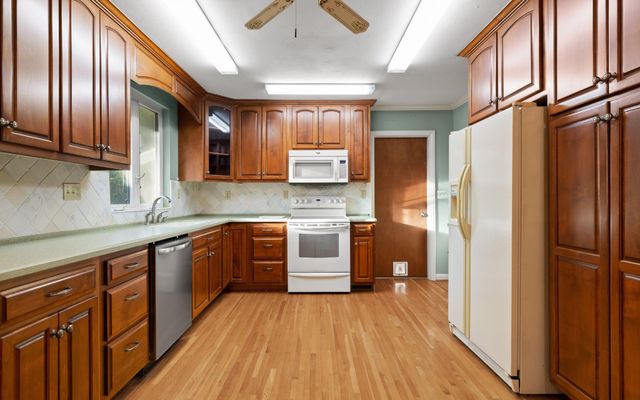 6514 Gray Fryar Road, Signal Mountain, TN 37377