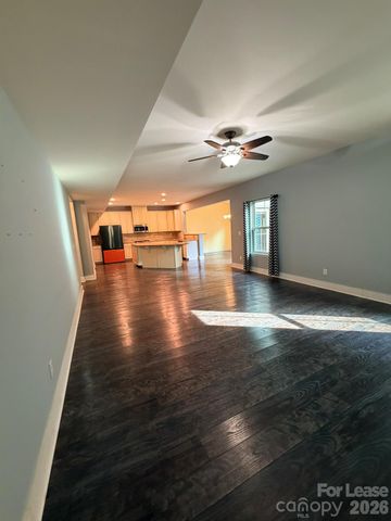 5816 Selkirkshire Road, Charlotte, NC 28278