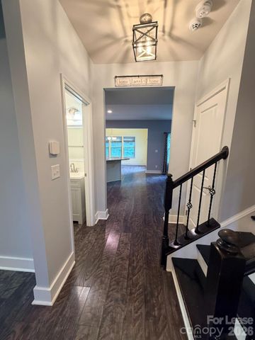 5816 Selkirkshire Road, Charlotte, NC 28278