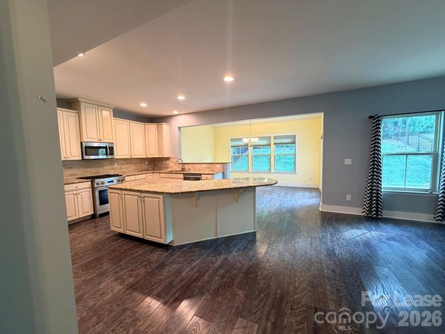 5816 Selkirkshire Road, Charlotte, NC 28278