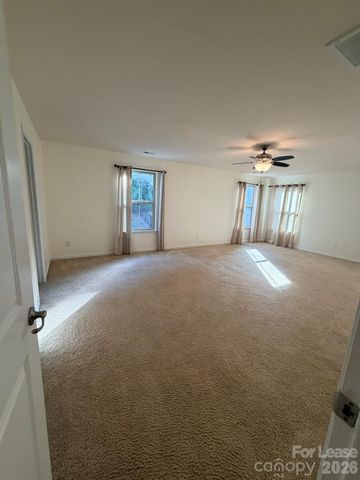 5816 Selkirkshire Road, Charlotte, NC 28278