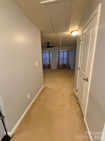 5816 Selkirkshire Road, Charlotte, NC 28278