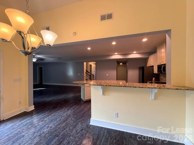 5816 Selkirkshire Road, Charlotte, NC 28278
