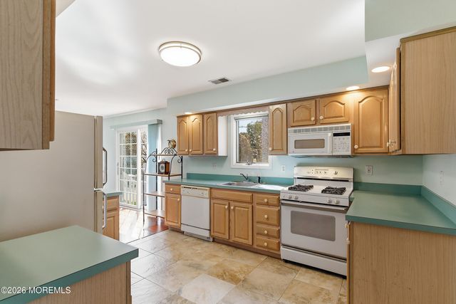 1621 Lake Avenue, Point Pleasant Beach, NJ 08742