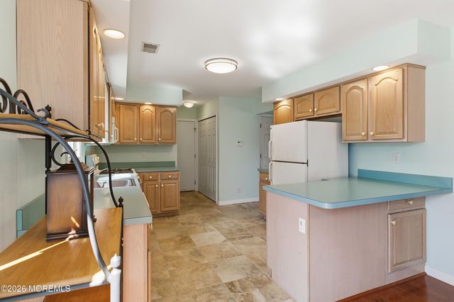 1621 Lake Avenue, Point Pleasant Beach, NJ 08742