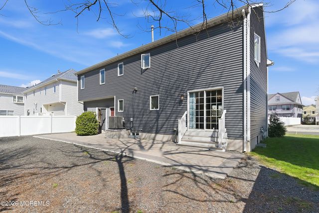 1621 Lake Avenue, Point Pleasant Beach, NJ 08742