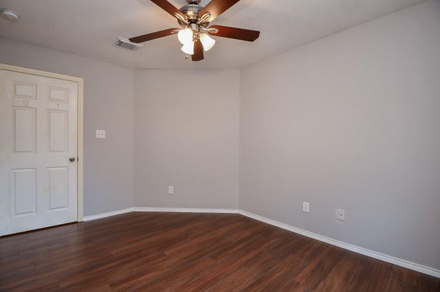 4815 Mission Lake Court, Richmond, TX 77407