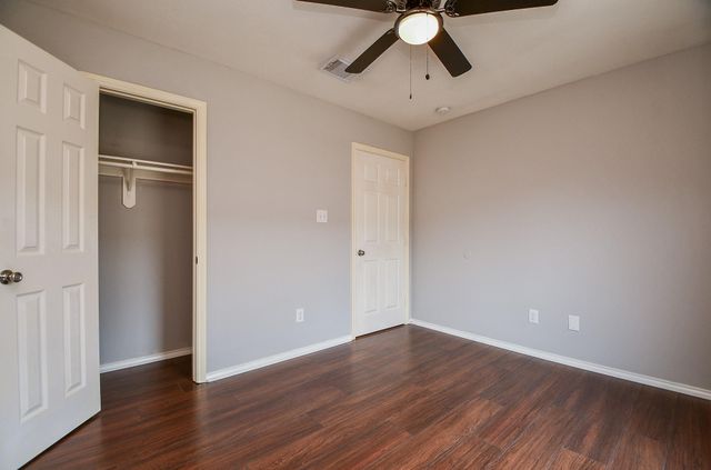 4815 Mission Lake Court, Richmond, TX 77407