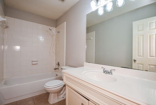 4815 Mission Lake Court, Richmond, TX 77407