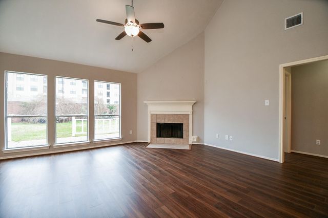 4815 Mission Lake Court, Richmond, TX 77407