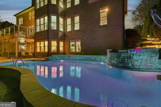 1609 Heathrow Drive, Cumming, GA 30041