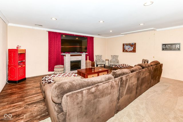 4409 Blue Creek Drive, Carmel, IN 46033