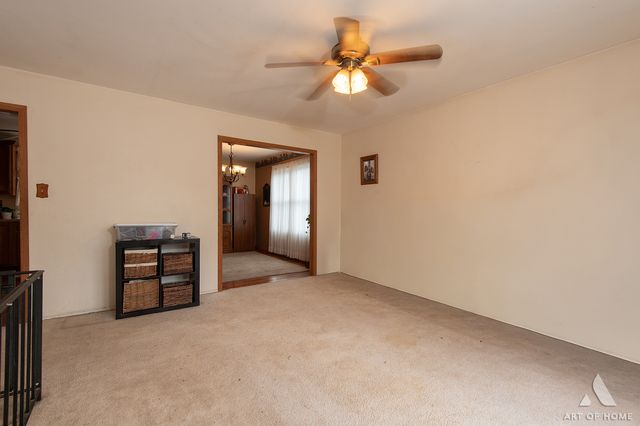 20653 S Frankfort Square Road, Frankfort, IL 60423