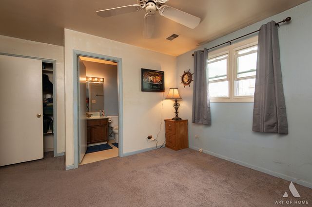 20653 S Frankfort Square Road, Frankfort, IL 60423