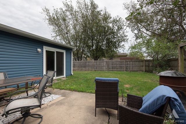 20653 S Frankfort Square Road, Frankfort, IL 60423