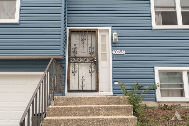 20653 S Frankfort Square Road, Frankfort, IL 60423