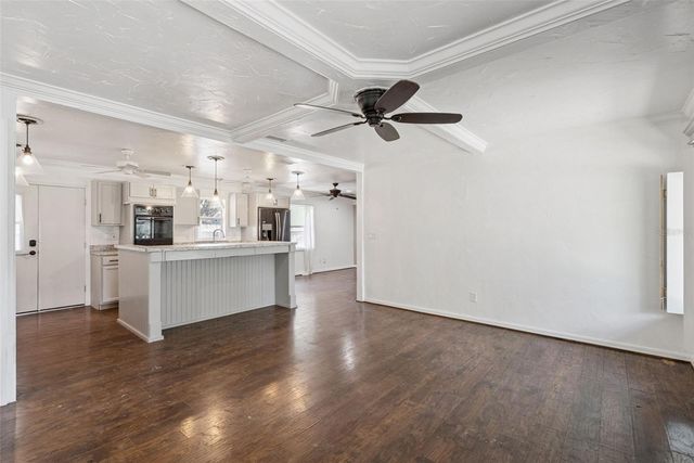 401 W 10TH STREET, Sanford, FL 32771