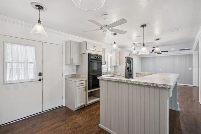 401 W 10TH STREET, Sanford, FL 32771