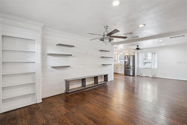 401 W 10TH STREET, Sanford, FL 32771