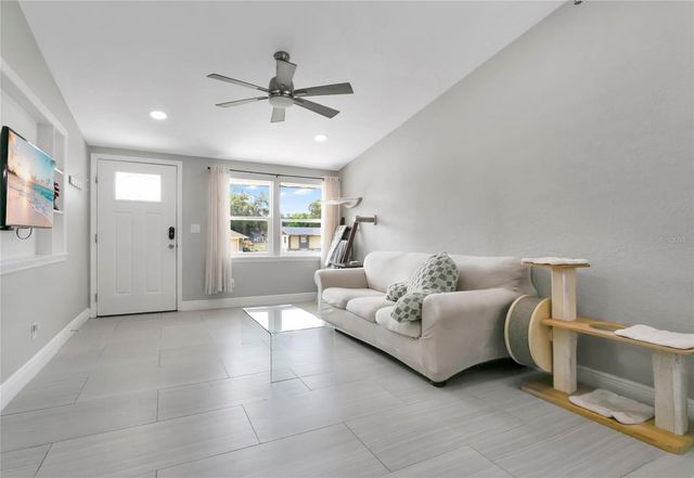 4501 JIM GLENN DRIVE, Orlando, FL 32808