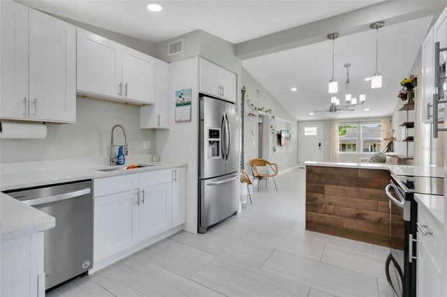 4501 JIM GLENN DRIVE, Orlando, FL 32808