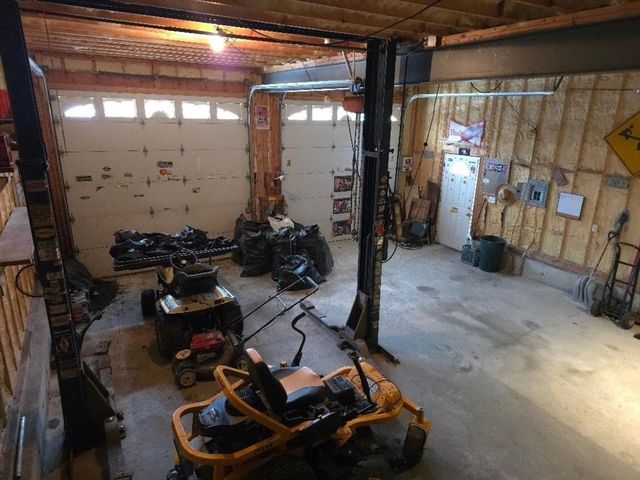 40 Biscayne Street, Leominster, MA 01453