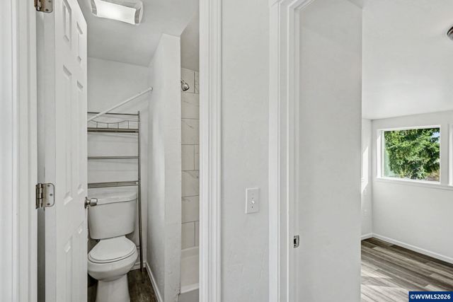 1080 Glen Creek Rd NW, Salem, OR 97304