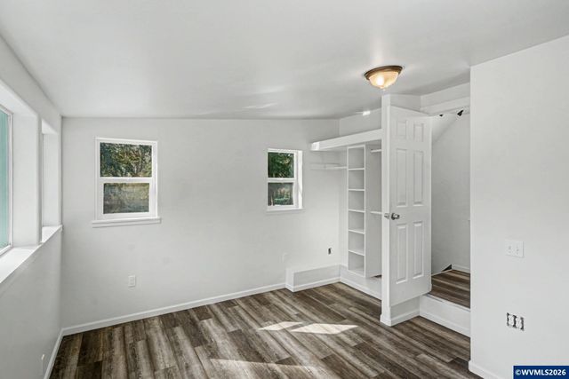 1080 Glen Creek Rd NW, Salem, OR 97304