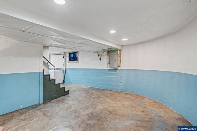 1080 Glen Creek Rd NW, Salem, OR 97304