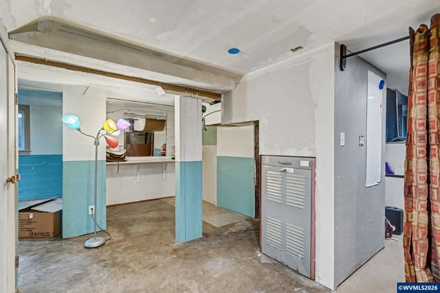 1080 Glen Creek Rd NW, Salem, OR 97304