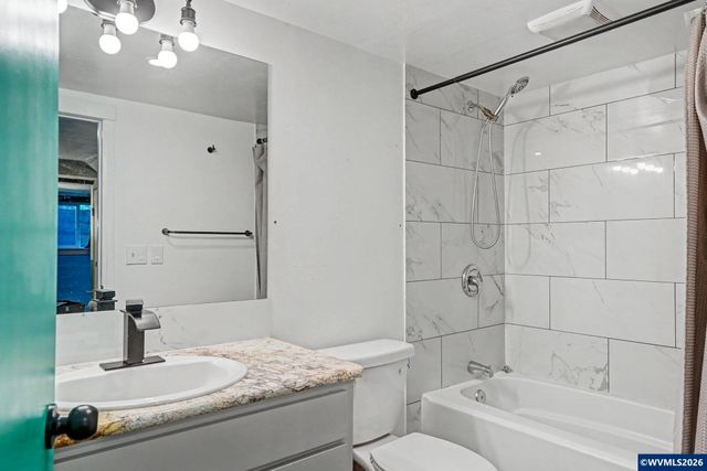 1080 Glen Creek Rd NW, Salem, OR 97304