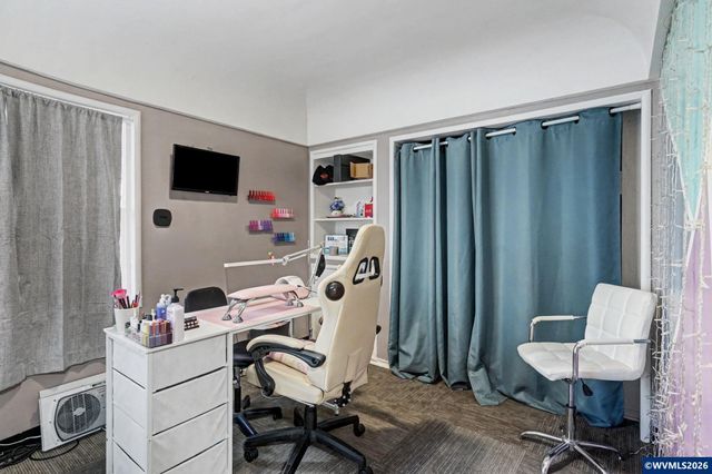 1080 Glen Creek Rd NW, Salem, OR 97304