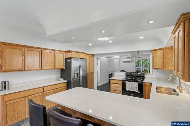 1080 Glen Creek Rd NW, Salem, OR 97304