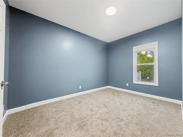 3446 Seyburn Street, Detroit, MI 48214