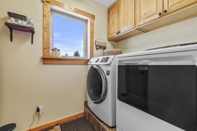 9065 377th AVENUE, Twin Lakes, WI 53181